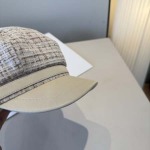 2025年12月11日入荷新品miumiu帽子ギフト/誕生日/記念品/アクセサリーkaka工場