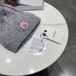 2025年12月11日入荷新品Moncler帽子ギフト/誕生日/記念品/アクセサリーkaka工場