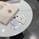 2025年12月11日入荷新品Moncler帽子ギフト/誕生日/記念品/アクセサリーkaka工場
