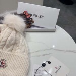 2025年12月11日入荷新品Moncler帽子ギフト/誕生日/記念品/アクセサリーkaka工場