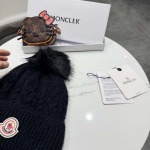 2025年12月11日入荷新品Moncler帽子ギフト/誕生日/記念品/アクセサリーkaka工場