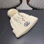 2025年12月11日入荷新品Prada帽子ギフト/誕生日/記念品/アクセサリーkaka工場