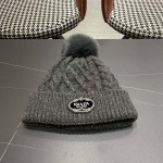 2025年12月11日入荷新品Prada帽子ギフト/誕生日/記念品/アクセサリーkaka工場