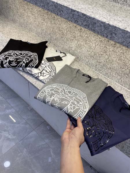 2025年12月12日入荷新作Versace長袖tシャツ/長...