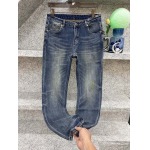 2025年12月12日入荷新作VALENTINOジーパン秋冬高品質/人気/限定版/Knt工場