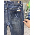 2025年12月12日入荷新作Louis Vuittonジーパン秋冬高品質/人気/限定版/Knt工場