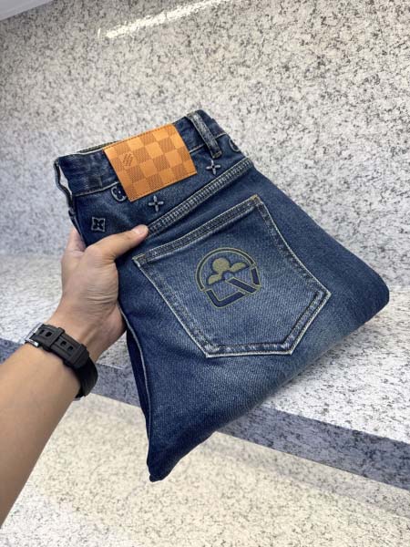 2025年12月12日入荷新作Louis Vuittonジー...