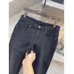 2025年12月12日入荷新作Ferragamoジーパン秋冬高品質/人気/限定版/Knt工場