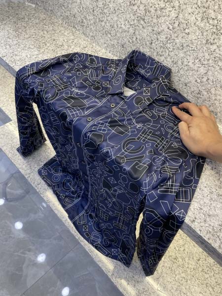 2025年12月12日入荷新作Louis Vuittonシャ...