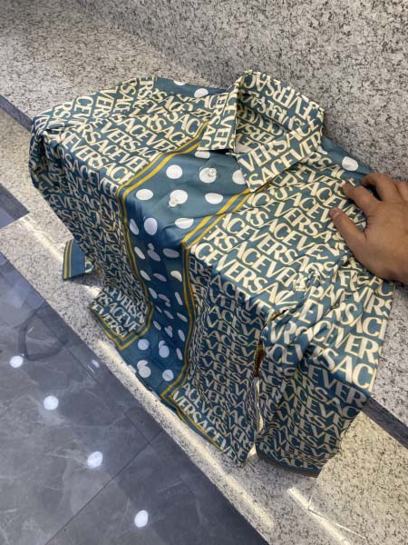 2025年12月12日入荷新作Versaceシャツ秋冬高品質...