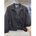 2025年12月15日入荷新作Pradaジャケット秋冬高品質/人気/限定版/Knt工場