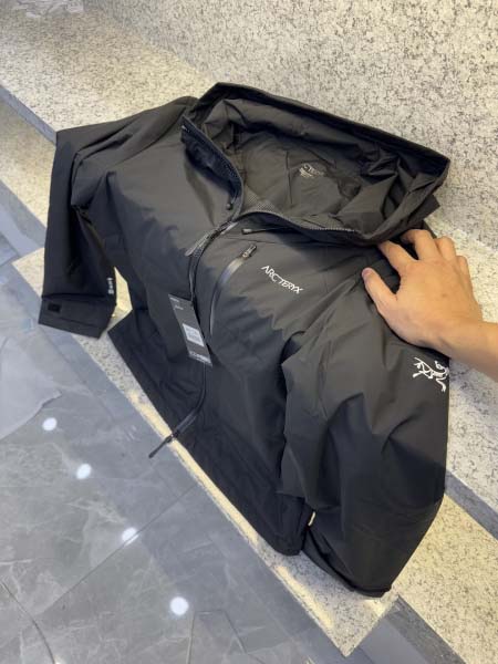 2025年12月15日入荷新作ARCTERYXジャケット秋冬...