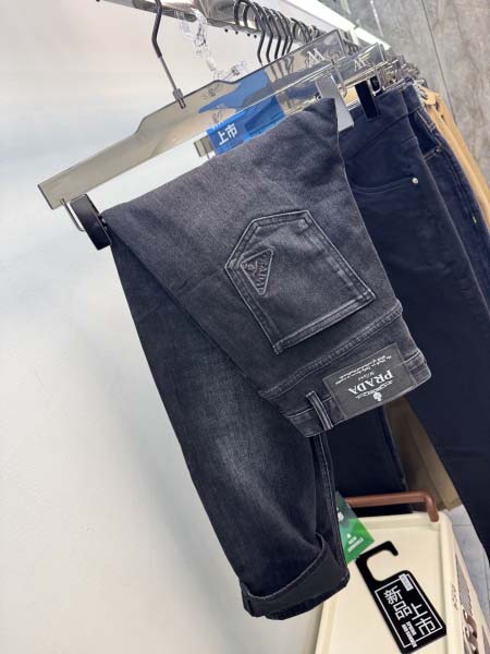 2025年12月15日入荷新作Pradaジーパン秋冬高品質/...