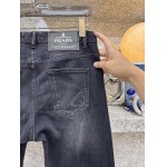 2025年12月15日入荷新作Pradaジーパン秋冬高品質/人気/限定版/Knt工場