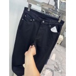 2025年12月15日入荷新作Burberry ジーパン秋冬高品質/人気/限定版/Knt工場