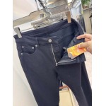 2025年12月15日入荷新作Burberry ジーパン秋冬高品質/人気/限定版/Knt工場