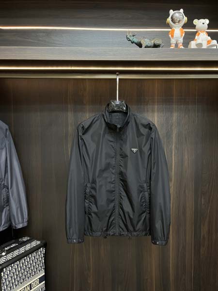 2025年12月16日入荷新作Pradaジャケット秋冬高品質...