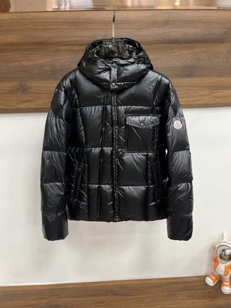 2025年12月16日入荷新作Monclerダウンジャケット...