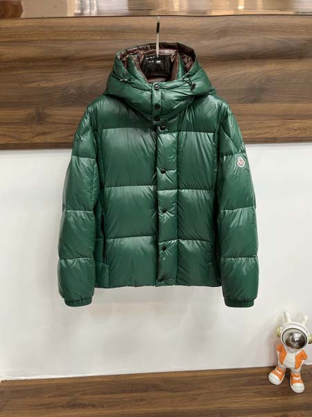 2025年12月16日入荷新作Monclerダウンジャケット...