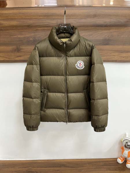 2025年12月16日入荷新作Monclerダウンジャケット...