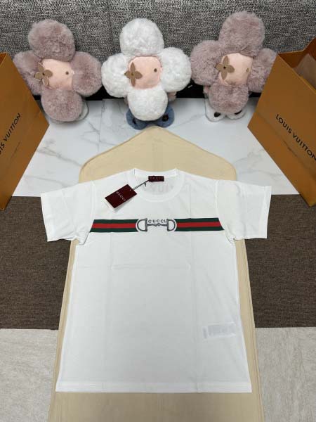 2025年11月17日秋冬新作Guccitシャツ高品質人気商...