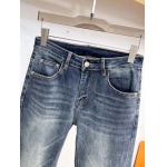 2025年11月18日秋冬新作Tom Fordジーパン高品質人気商品/XQY工場