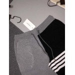 2025年12月22日秋冬新作Thom Browne半ズボン高品質人気商品/XQY工場