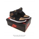 2025年12月25日入荷新品（NIKE）AIR JORDAN 1 MID人気 スニーカー男女兼用/誕生日プレゼント/XH工場