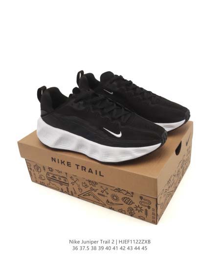 2025年12月25日入荷新品（NIKE）Ava Rover...