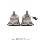 2025年12月25日入荷新品BALENCIAGA人気 スニーカー男女兼用/誕生日プレゼント/XH工場