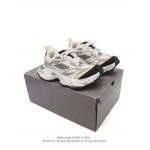 2025年12月25日入荷新品BALENCIAGA人気 スニーカー男女兼用/誕生日プレゼント/XH工場