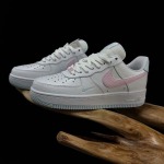 2025年12月25日入荷新品Nike Air Force 1 ’07人気 スニーカー男女兼用/誕生日プレゼント/XH工場