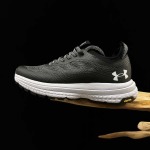 2025年12月25日入荷新品Under Armour人気 スニーカー男女兼用/誕生日プレゼント/XH工場