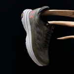 2025年12月25日入荷新品Under Armour人気 スニーカー男女兼用/誕生日プレゼント/XH工場