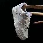 2025年12月25日入荷新品Nike Air Force 1 ’07人気 スニーカー男女兼用/誕生日プレゼント/XH工場