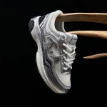 2025年12月25日入荷新品CHANEL人気 スニーカー男女兼用/誕生日プレゼント/XH工場