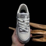 2025年12月25日入荷新品CHANEL人気 スニーカー男女兼用/誕生日プレゼント/XH工場