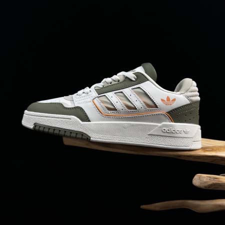 2025年12月25日入荷新品adidas original...