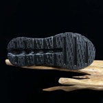 2025年12月25日入荷新品On Cloudtilt Moon人気 スニーカー男女兼用/誕生日プレゼント/XH工場