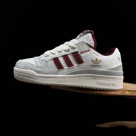 2025年12月25日入荷新品Adidas人気 スニーカー男...