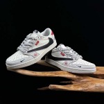 2025年12月25日入荷新品AJ1 Travis Scott x Air Jordan 1 人気 スニーカー男女兼用/誕生日プレゼント/XH工場