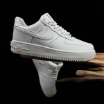 2025年12月25日入荷新品Nike Air Force 1 人気 スニーカー男女兼用/誕生日プレゼント/XH工場