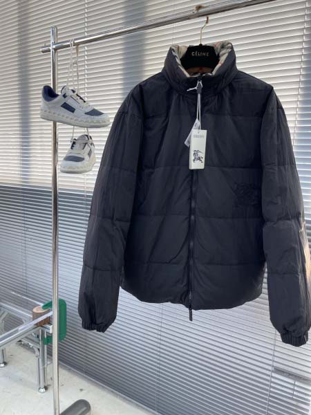 2025年12月29日秋冬新作Burberryダウンジャケッ...