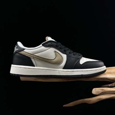 2026年1月9日入荷新品Nike Air Jordan 1 x Travis Scott AJ1人気 スニーカー男女兼用/誕生日プレゼント/XH工場