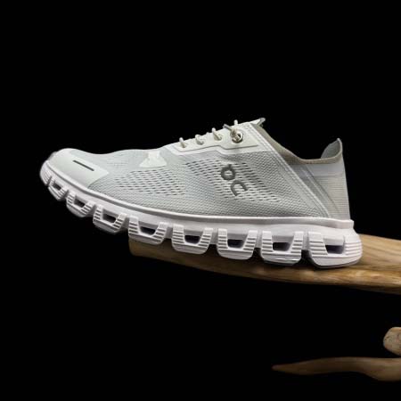 2026年1月10日入荷新品On Cloud 6 Coast人気 スニーカー男女兼用/誕生日プレゼント/XH工場