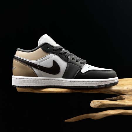 2026年1月10日入荷新品Jordan Air Jordan 1人気 スニーカー男女兼用/誕生日プレゼント/XH工場