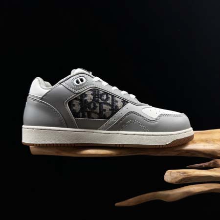 2026年1月10日入荷新品Dior人気 スニーカー男女兼用/誕生日プレゼント/XH工場