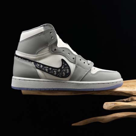 2026年1月10日入荷新品Jordan人気 スニーカー男女兼用/誕生日プレゼント/XH工場