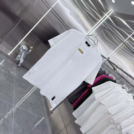 2026年1月15日新作FENDI半袖 tシャツ高品質人気商品/誕生日プレゼント/FF工場