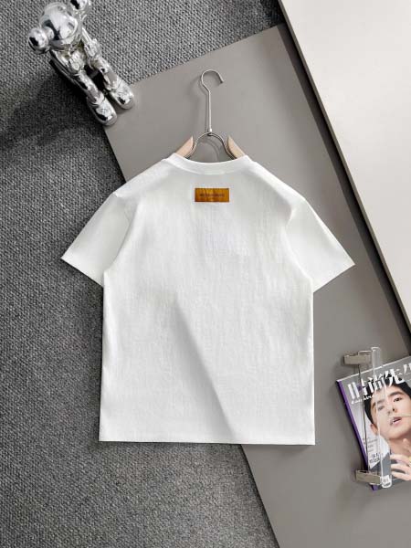 2026年1月15日新作Louis Vuitton半袖 tシャツ高品質人気商品/誕生日プレゼント/FF工場